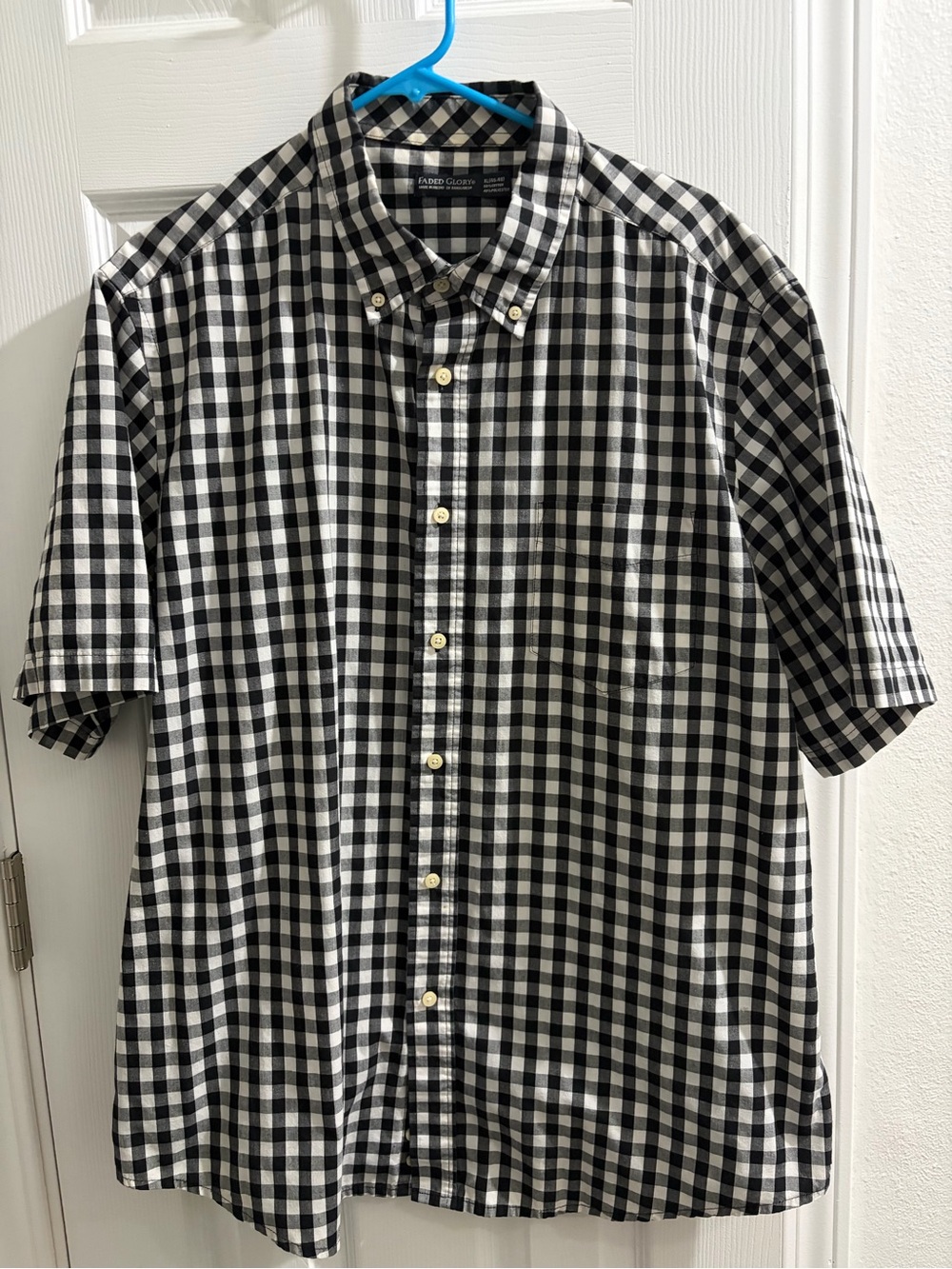 Faded Glory Black and White Gingham Short Sleeve Button-Down Shirt